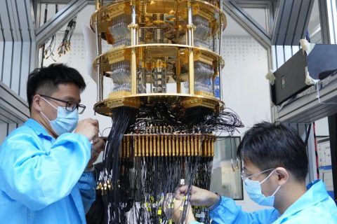 “本源悟空”全球首次运行十亿参数级AI大模型微调任务