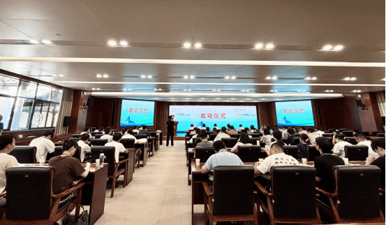 斯百德全程护航，两场“暑期学校”培训活动圆满收官！